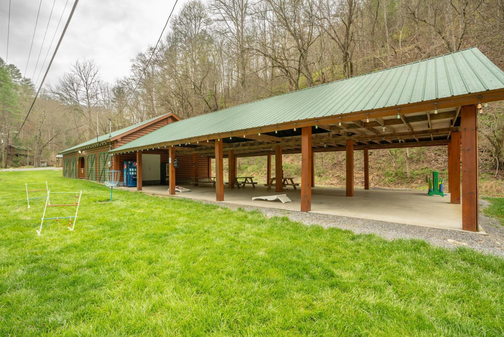 Hawks Nest Mountain Cabin Sevierville Eksteriør billede